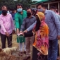 কমলনগরে ভেড়া বিতরণ